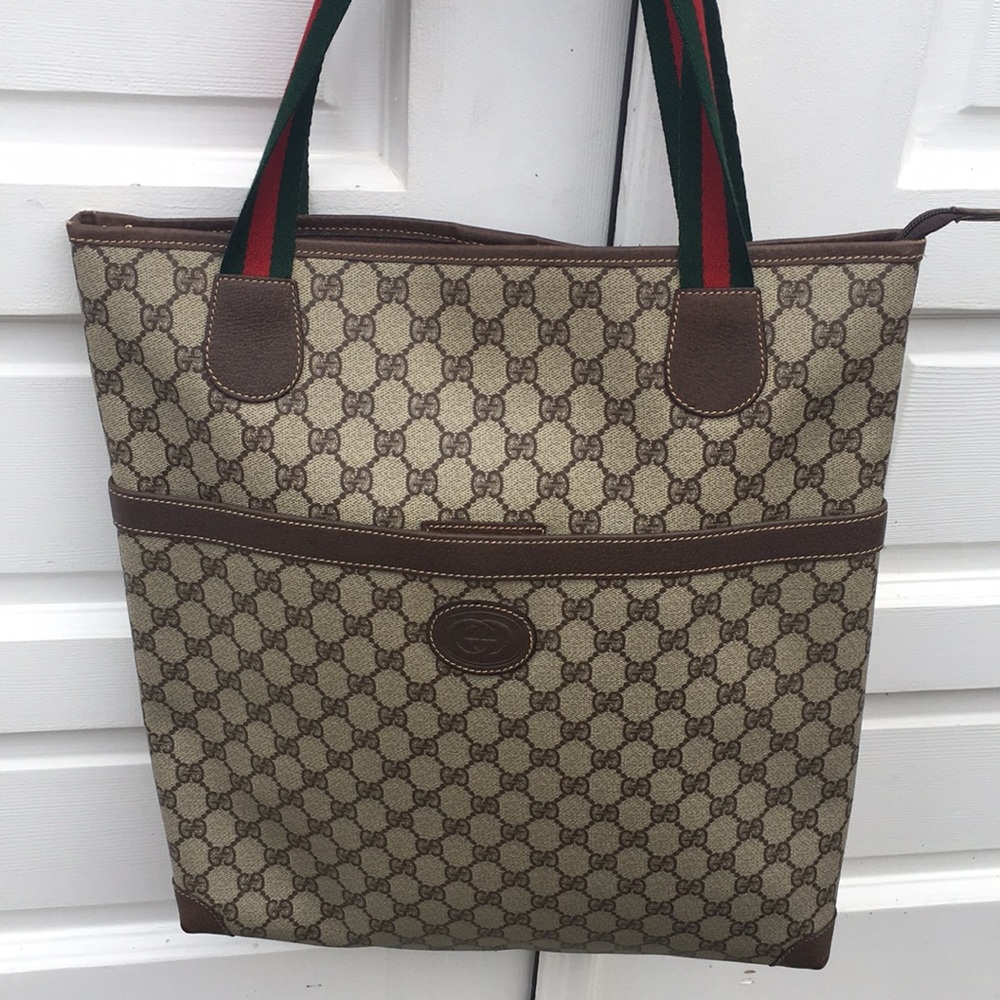 AUTHENTIC Gucci Zippy Tote